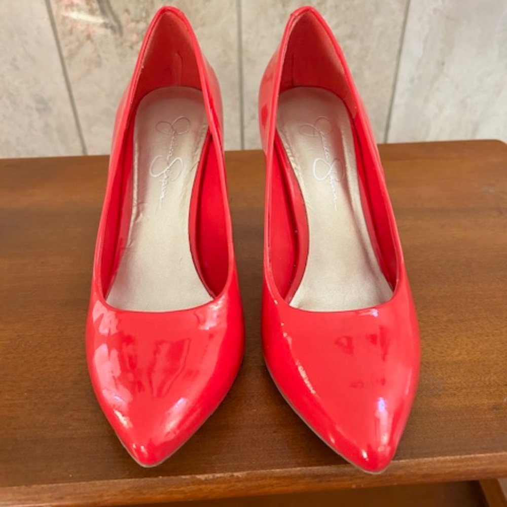 Beautiful Jessica Simpson Pink pumps Size 7.5